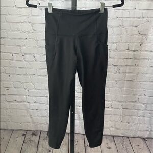 Old Navy Elevate Go Dry Black Legging Small